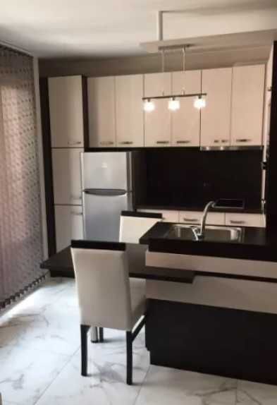 Дава се под наем Двустаен апартамент в Пловдив, Остромила - 65 кв.м за 270.3 € - Снимка #2