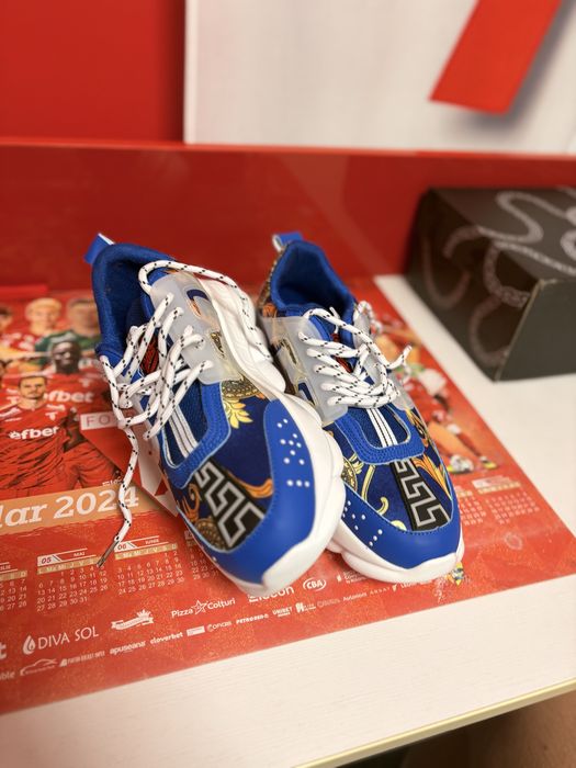 Versace Chain Reaction Blue
