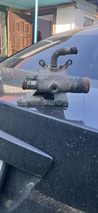 Тройник системы охлаждения Ford Mondeo 3