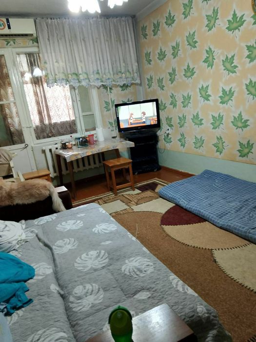 Продается своя Массив Куйлюк-1 метро Матонат 3/3/4 Орр кафе Гурман