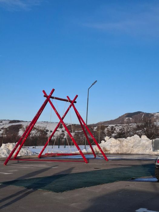 Юрта и Алтыбакан жалга бериледи