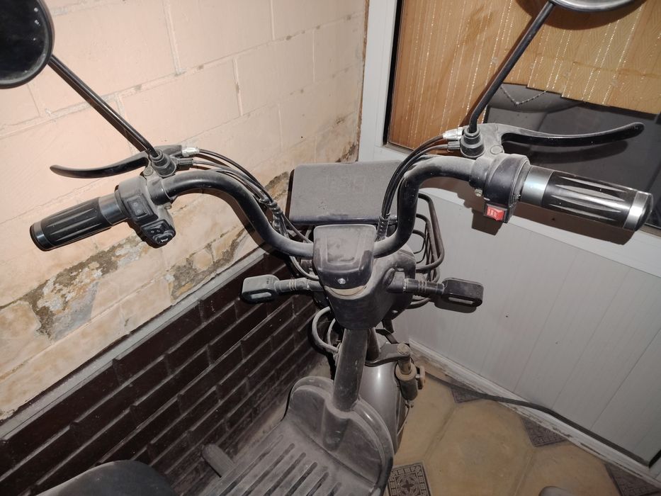 Электра.  скутер