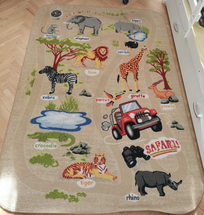 Продавам детски килим