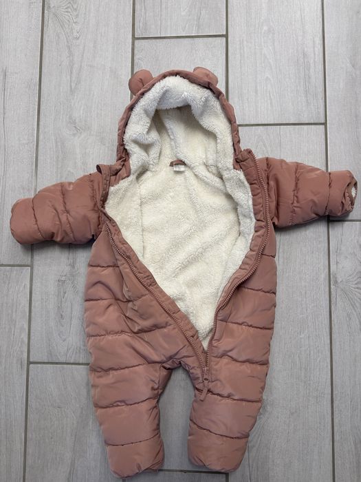 Бебешки зимвн гащеризон HM - 68размер