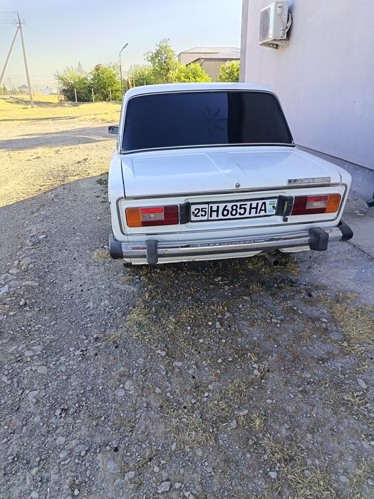 1988 yil 2106 yil oq