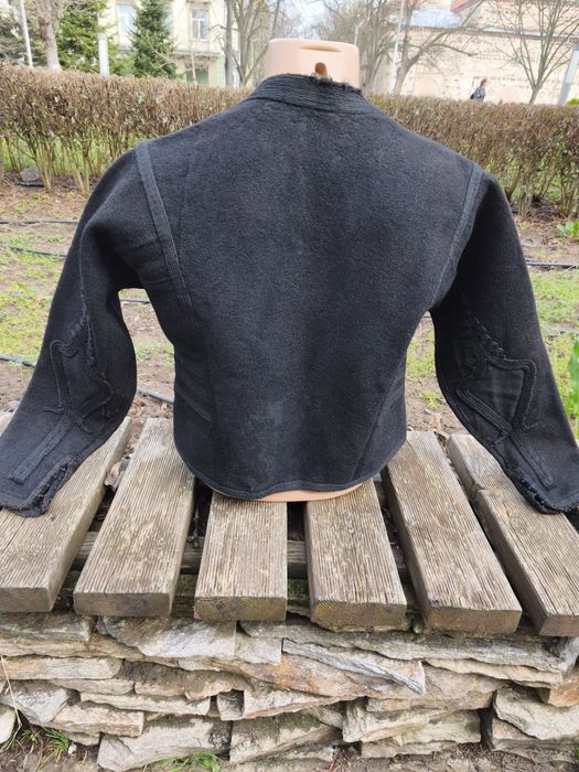 автентична тракийска антерия сербезлика