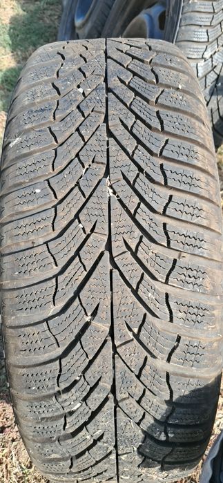 Гуми 195 55 15 Kumho ДОТ 24  с железни джанти.