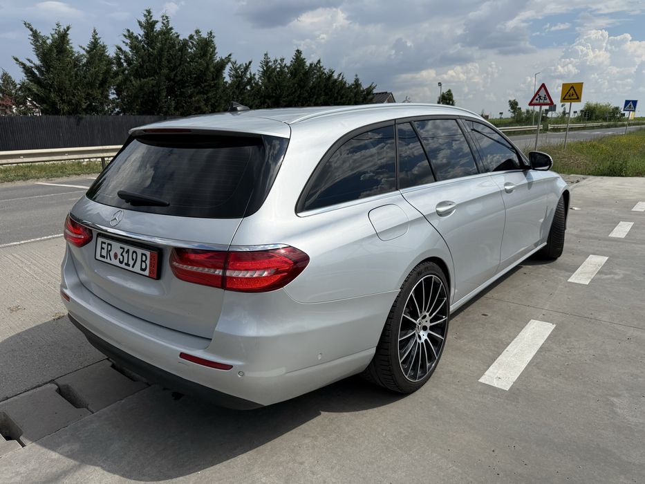MERCEDES-BENZ E-Class 2020 — imagine 2