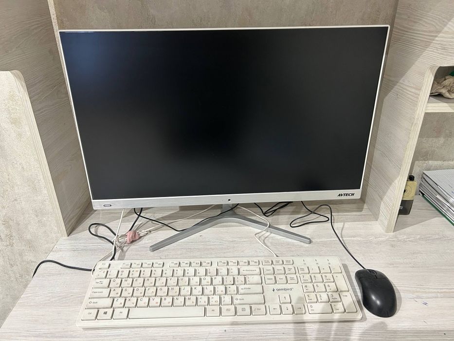 Моноблок Avtech X-5 H310