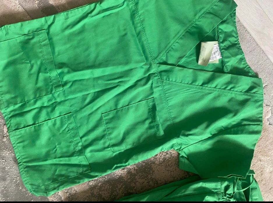 Costum medical din 2 piese