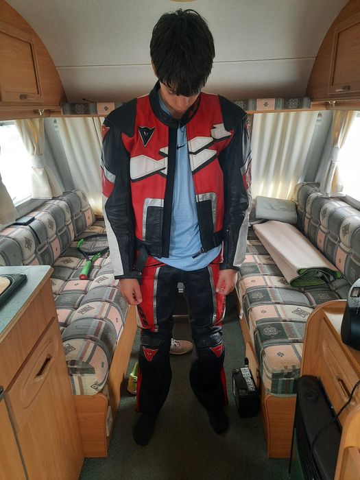 Costum motocicleta