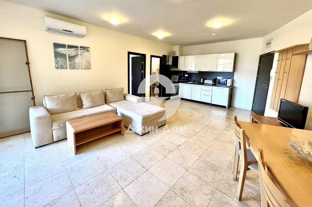 Продава се Тристаен апартамент в Свети Влас - 100 кв.м за 1500 €/кв.м - Снимка #3