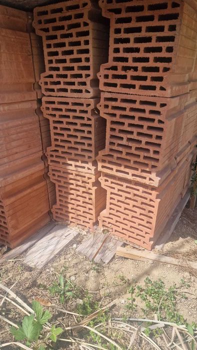 Caramida Porotherm