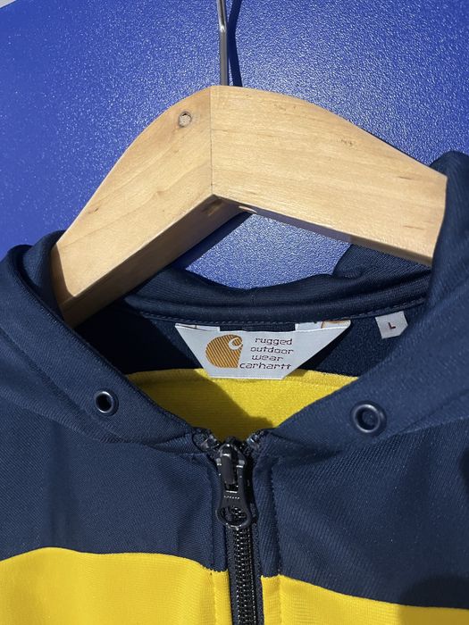 Горнище Carhartt,размер L, практически ново!