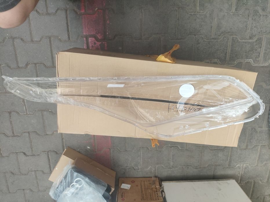 Кия рио стекло 17+