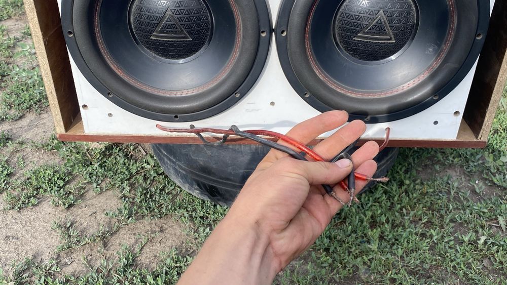 Сабвуфер AURA 2x12
