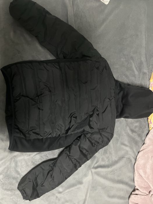 Продавам яке на марката minoti