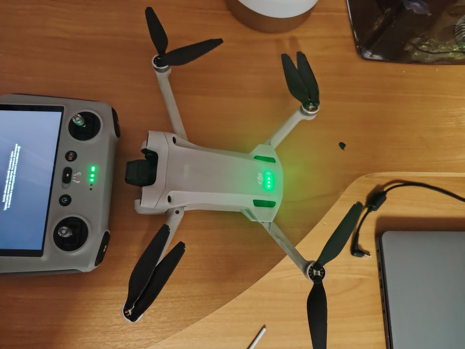 Дрон Dji mini 3 pro