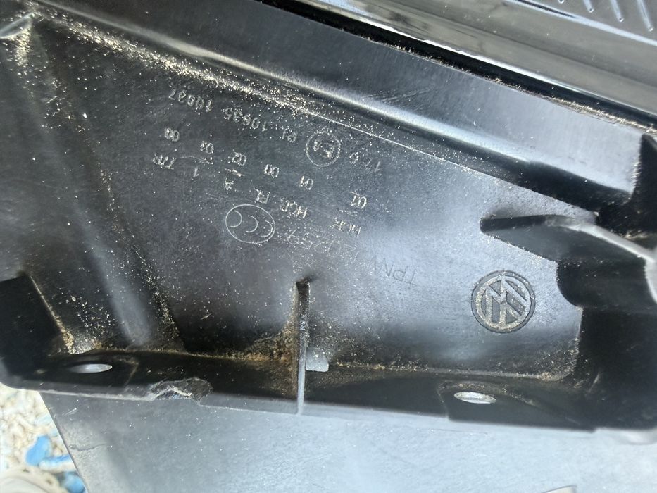 Оригинален Десен Фар за VW ID.3 (2019+) Full LED – 10B.941.006.C