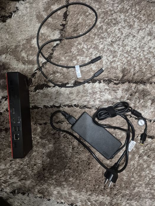 Dock Lenovo ThinkPad Thunderbolt 4 8k Targu Jiu • OLX.ro