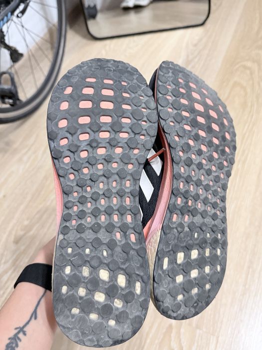 Кроссовки Adidas