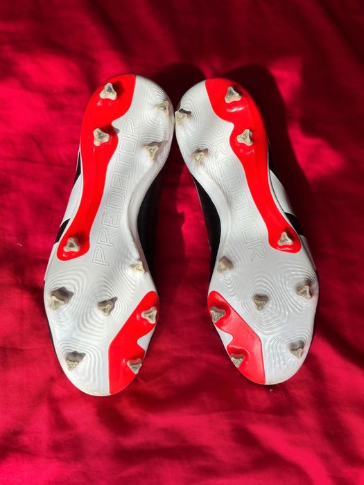 Футболни обувки Adidas Predator Hybridfeel FG – използвани много малко