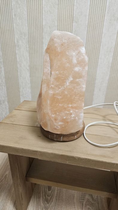 Лампа соляная гималайская соль