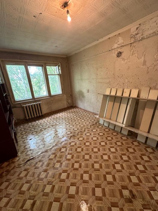 продам комнату в малосемейки,18кв.м