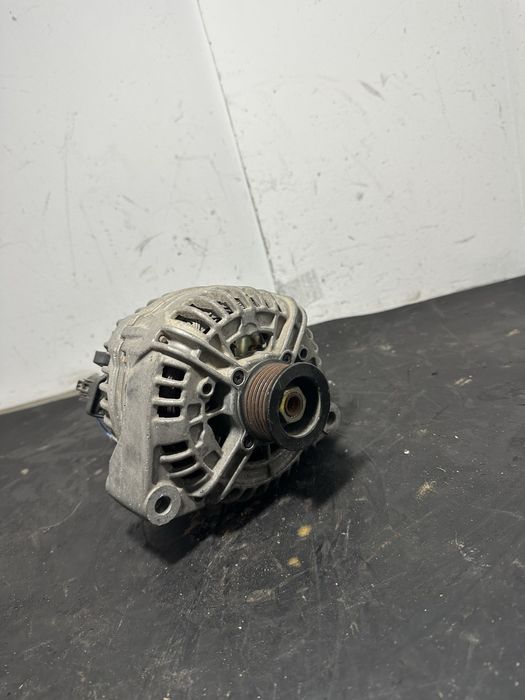 Alternator Mercedes SL500 SL350 3.8 benzina 5.0 benzina  0124615012 | A0121541302 CLK430