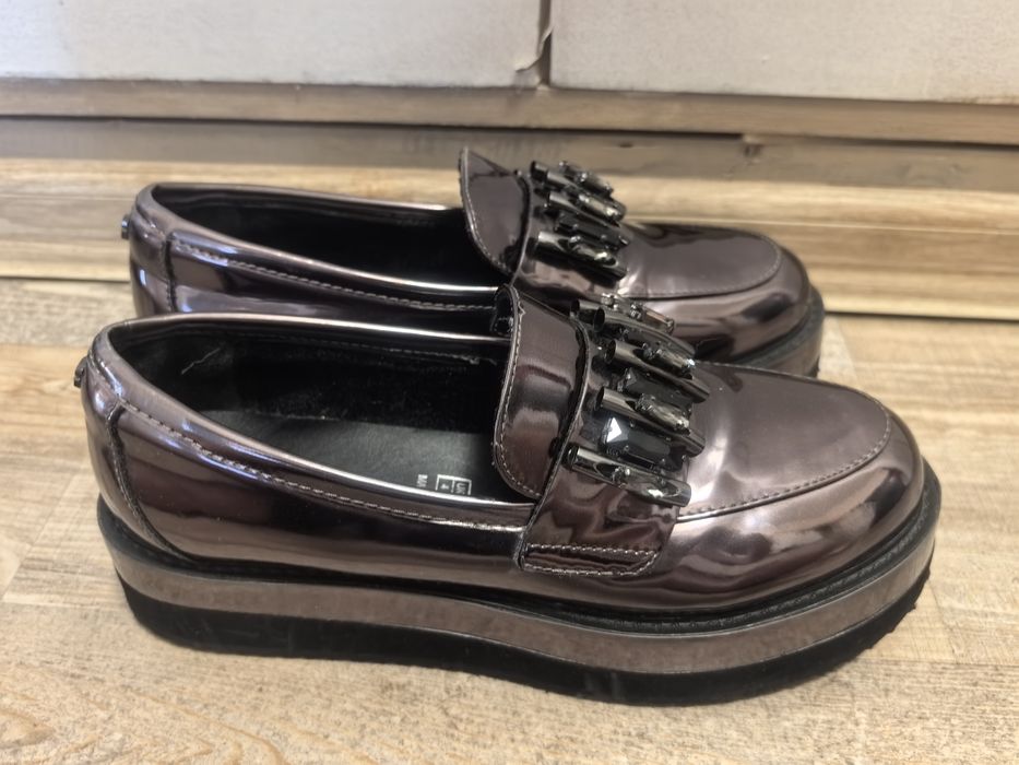 Оригинални Обувки GUESS