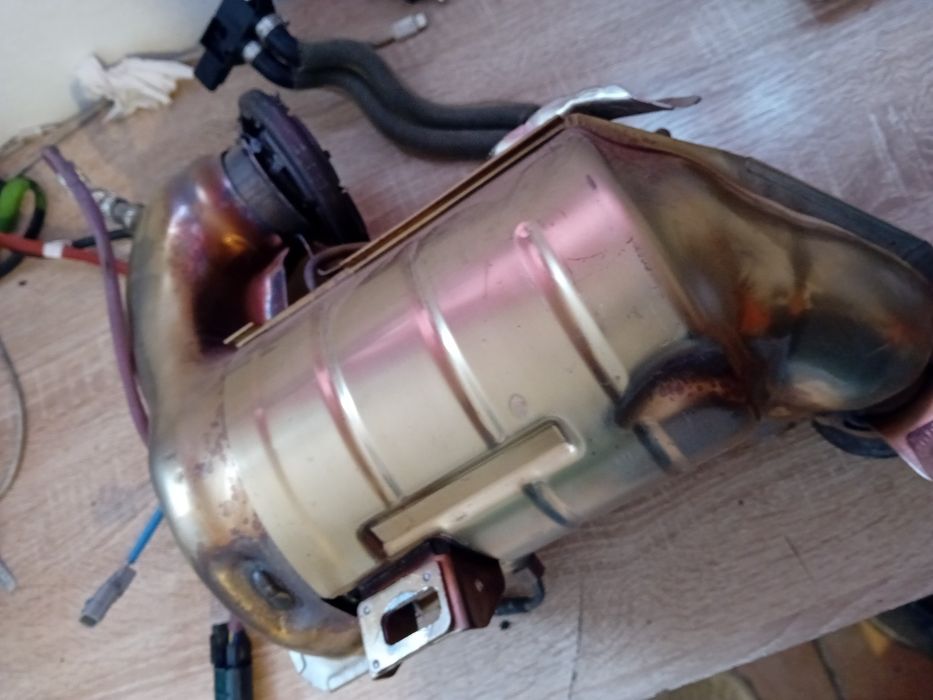 Filtru de particule Nissan Qashqai 1.3 benzină turbo an 2021