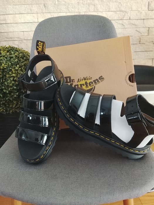 Dr martens sandal