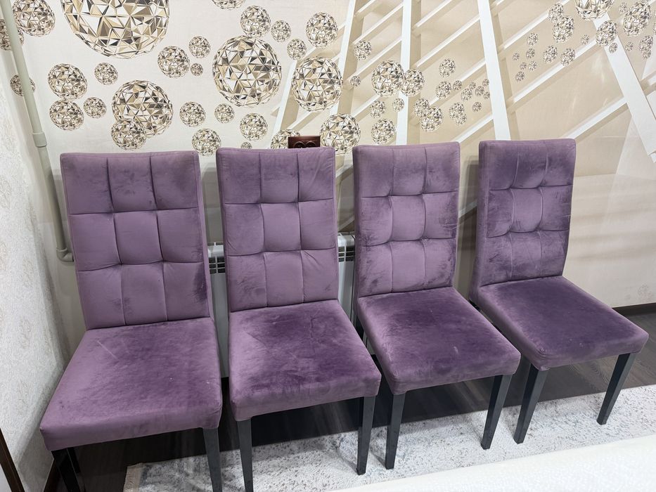 Продаются кухонные стулья