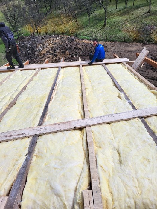 Servicii complete de dulgherie, execuție și reparații acoperișuri