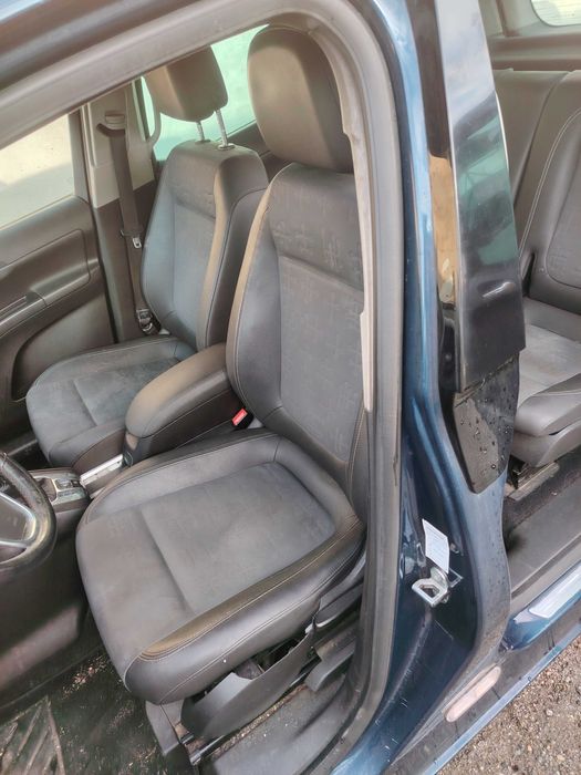 Opel Meriva 1,4 i , Опел Мерива на части! Май 2011