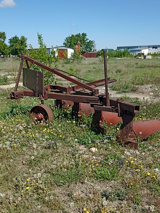 Продам плуг рабочий