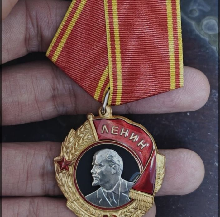 Фильтр противогаза, серебро