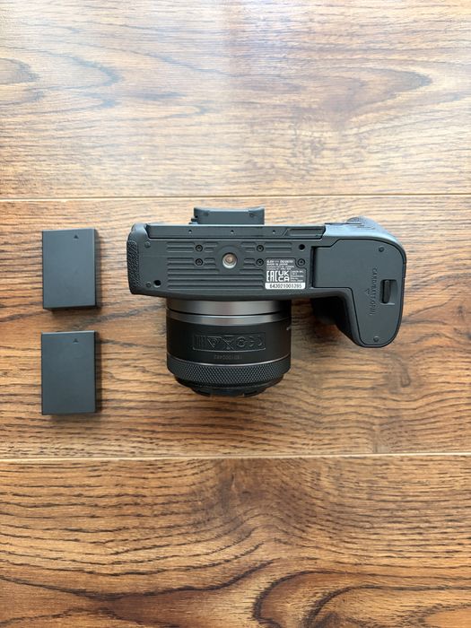 Canon EOS RP + Canon RF 50mm f/1.8 STM