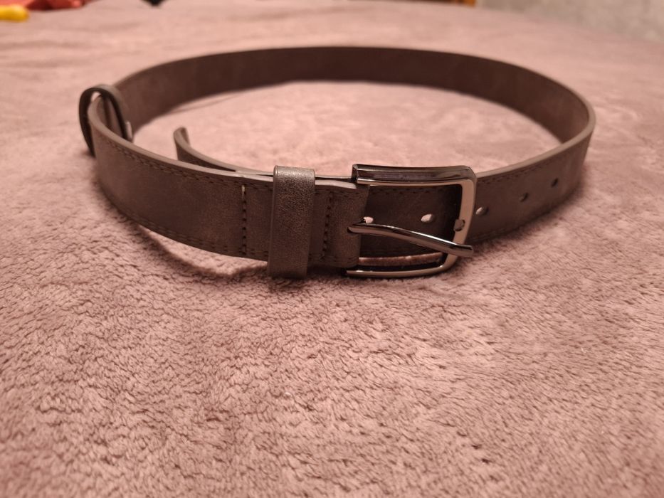 Продам ремень новый