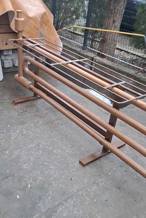 Продаётся: Электрический обогреватель, длина 2,5 метра, диаметр трубы