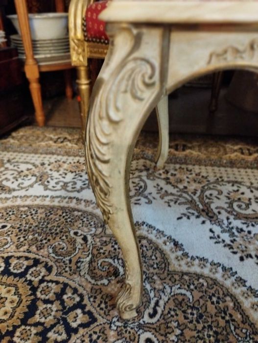 2 холни маси- мрамор и бронз.