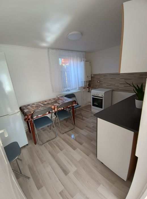 Casa de inchiriat pe strada Crisan nr.43