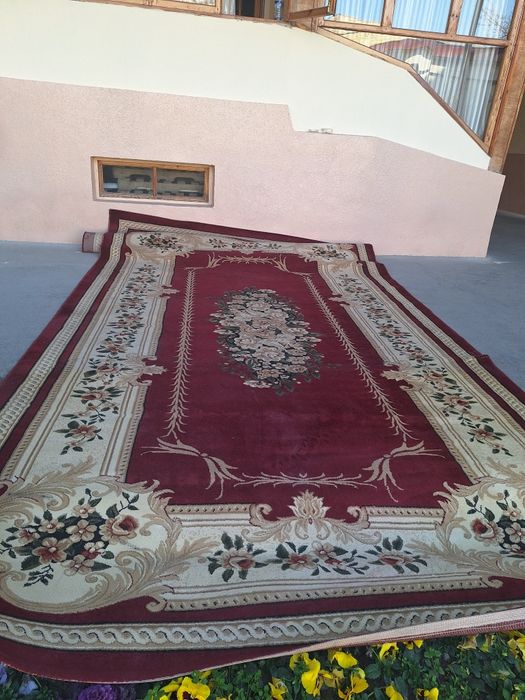 Gilam sotiladi(гилам сотилади)