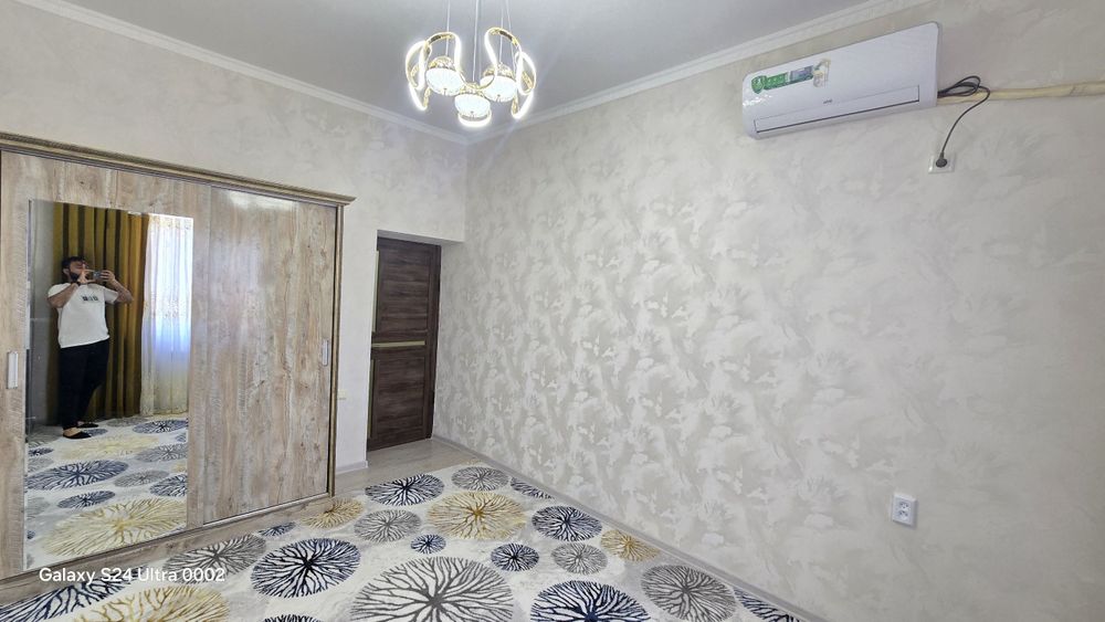 Узимни уйим 8 этажка янги гиштлиг домни 2 этажи 2 хона килинган 45м²