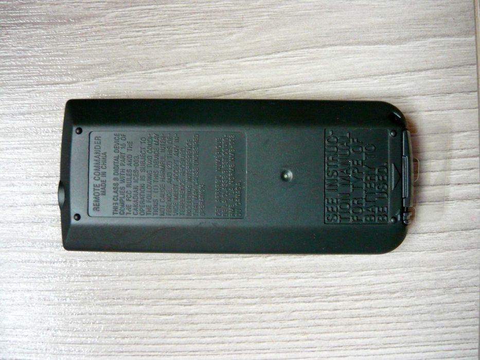 Telecomanda originala SONY RMT-831