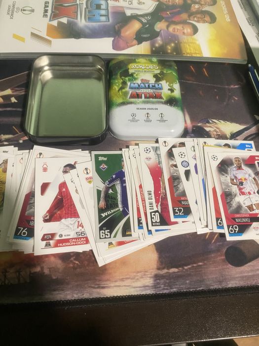 3 кутии на мач атакс 2025/2026г. Пълни с карти може и по една котия