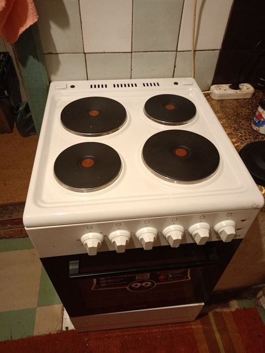 Продам плиту новую