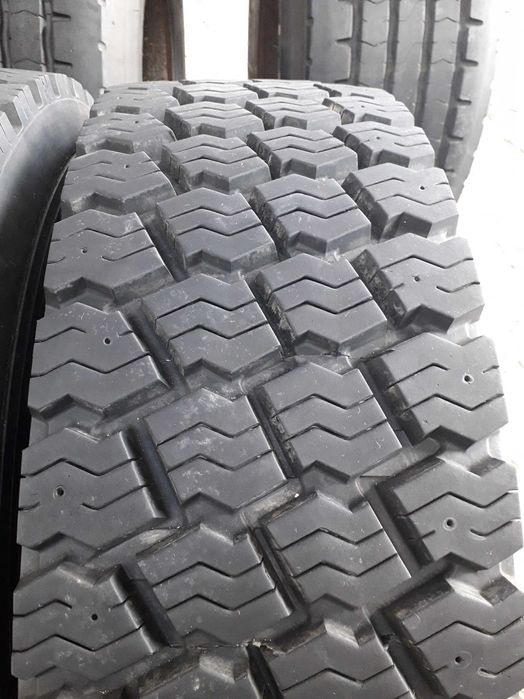 4 тежкотоварни гуми Нов-Регенерат R19.5 305/70 148/145M M+S Germany
