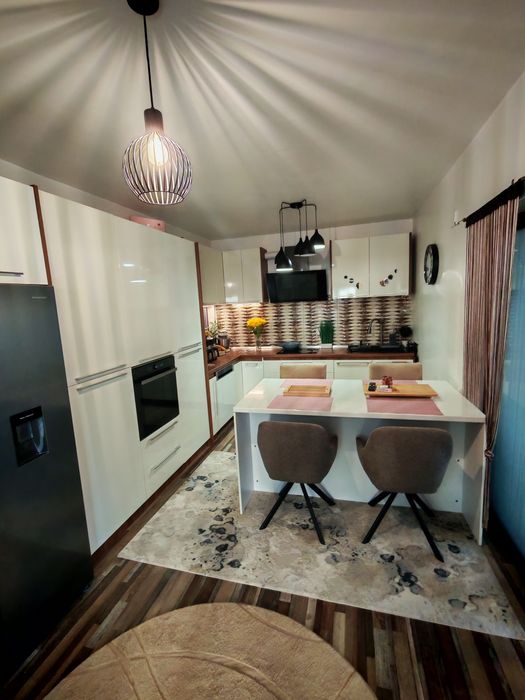 Casa de vânzare, Pitești, prelungirea Craiovei