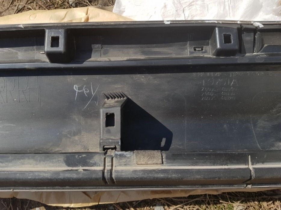 Молдинг на хайландер